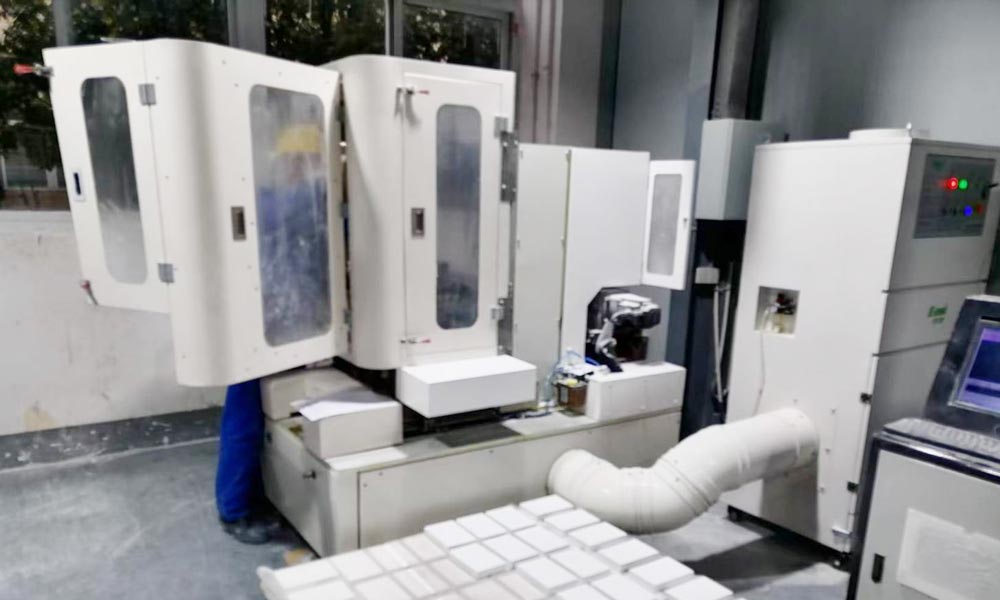 往復(fù)式紗線切割機